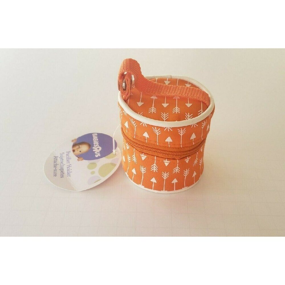 NWT Babies R Us Orange Arrow Design Pacifier Case